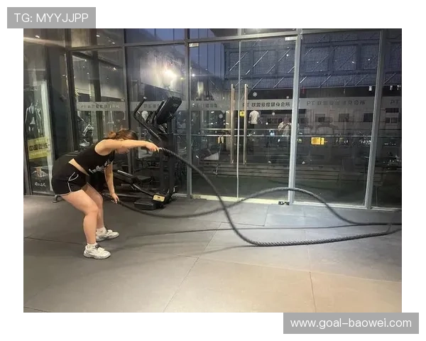 足球球星腿部力量训练秘籍 提升爆发力与耐力的关键技巧